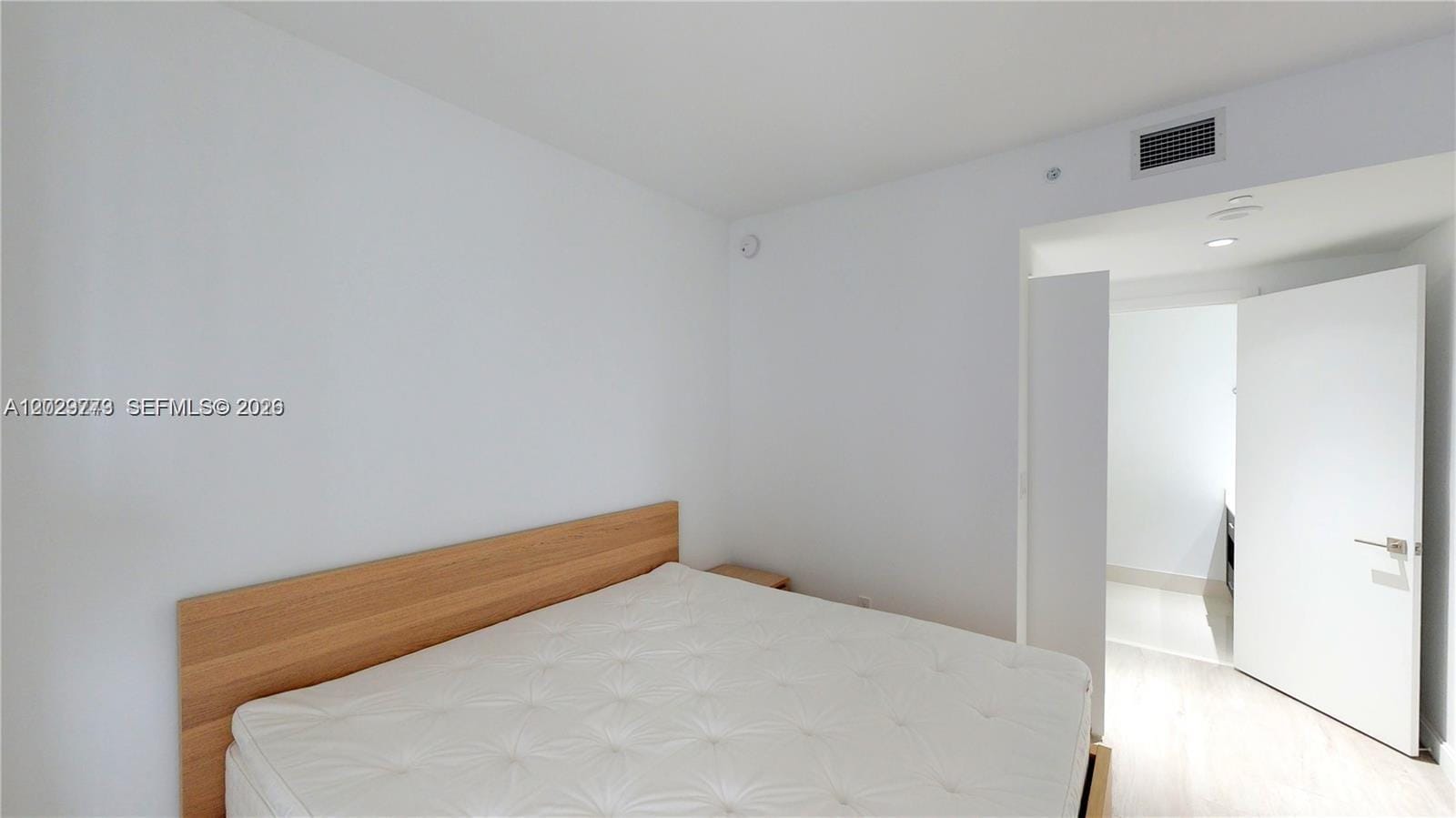 55 SW 9th Street 3409, Miami, FL 33130 photo 7