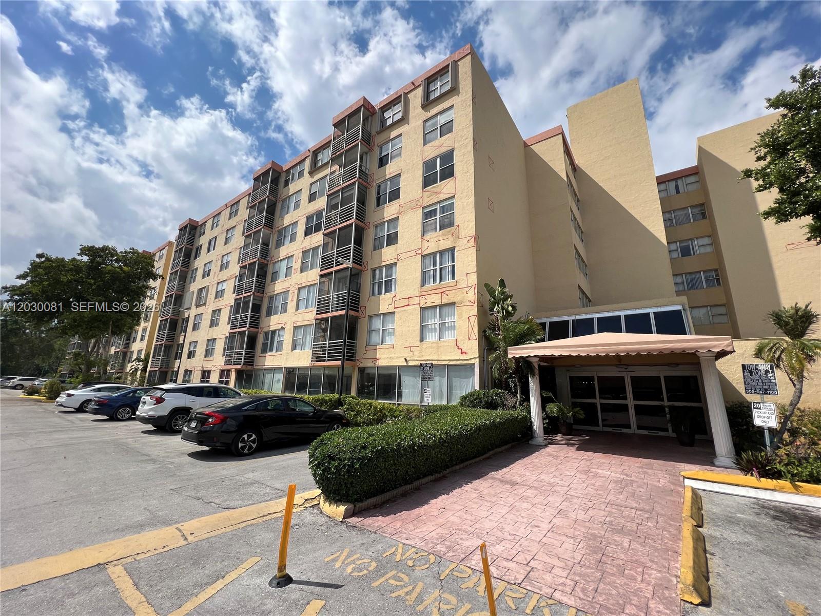17890 W Dixie Hwy 502 Hwy 502 502, North Miami Beach, FL 33160, North Miami Beach