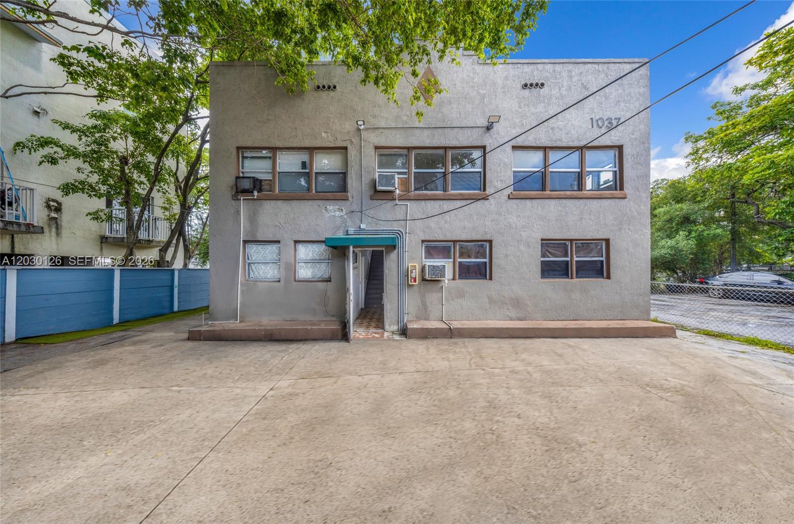 1035 NW 4th Street, Miami, FL 33128, Miami