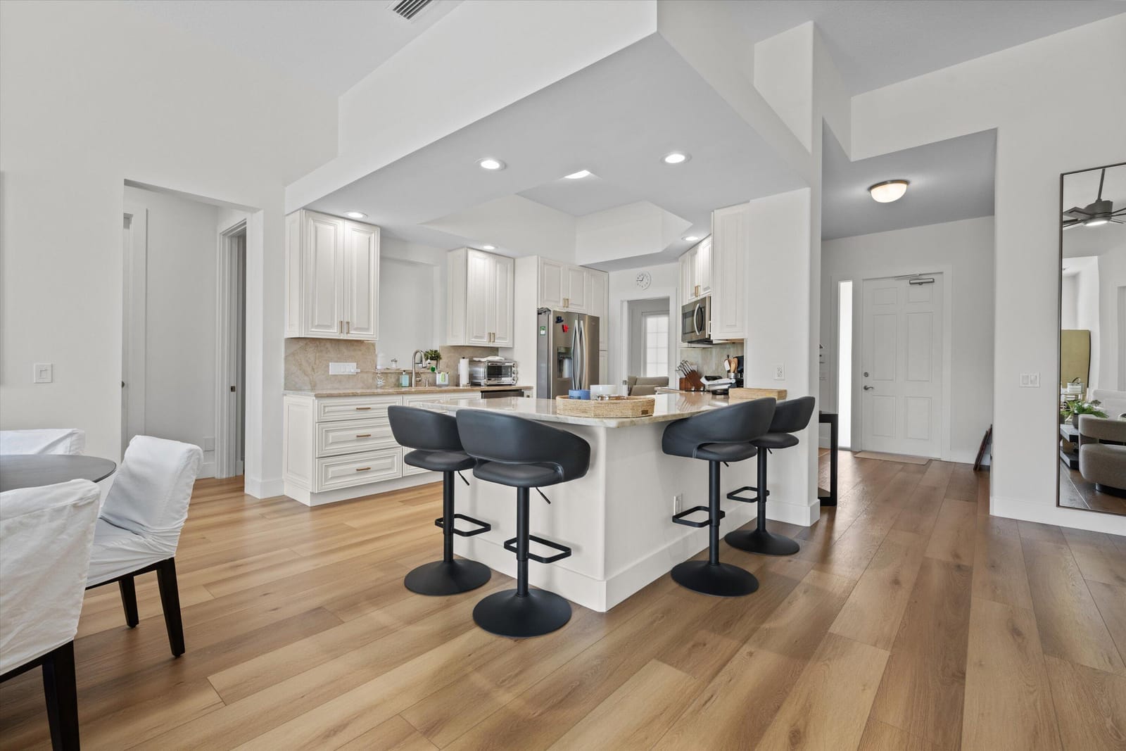 2057 Futana Way — photo 12