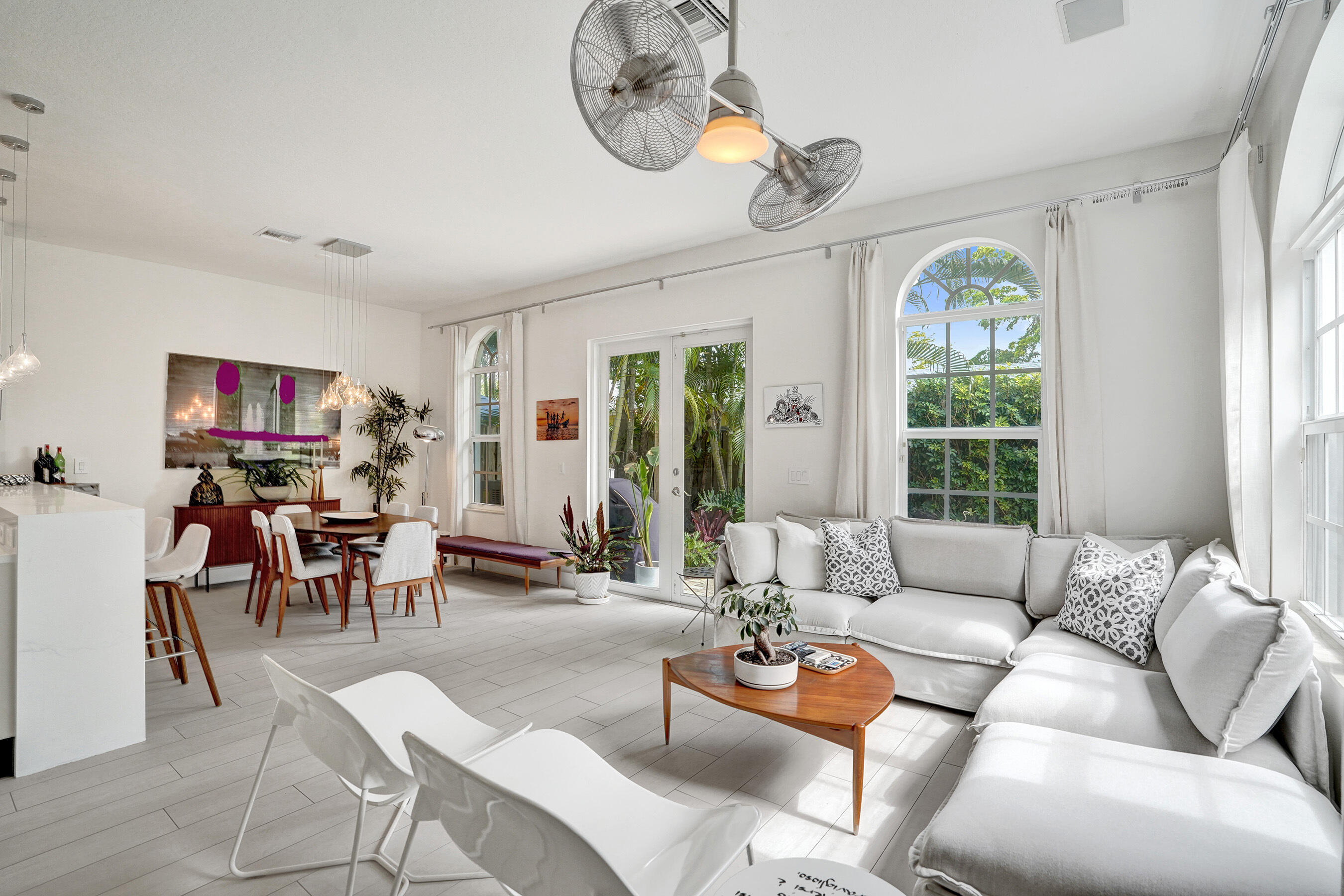 2636 NE 9th Avenue 6, Wilton Manors, FL 33334, Wilton Manors