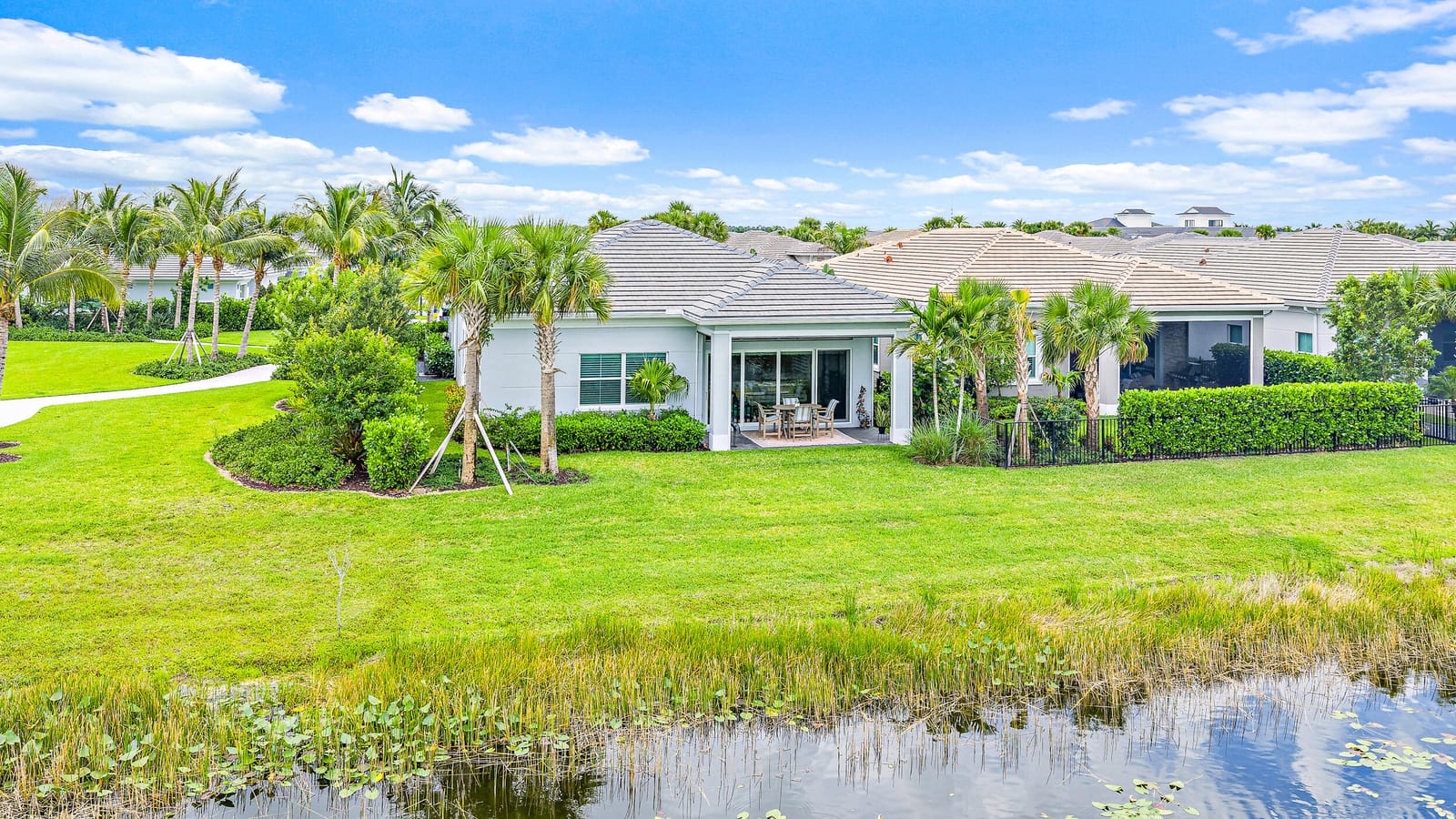 10075 Driftwood Way, Palm Beach Gardens, FL 33412 photo 1