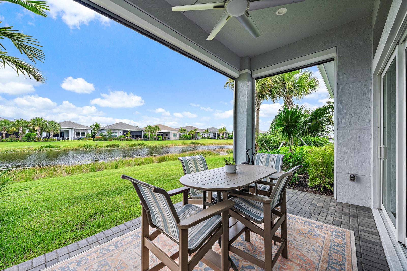 10075 Driftwood Way, Palm Beach Gardens, FL 33412 photo 2