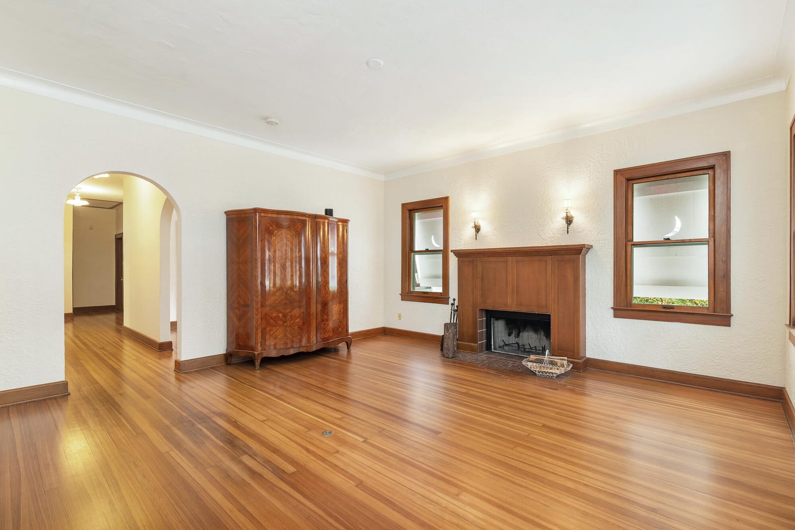 800 Kanuga Drive — photo 5