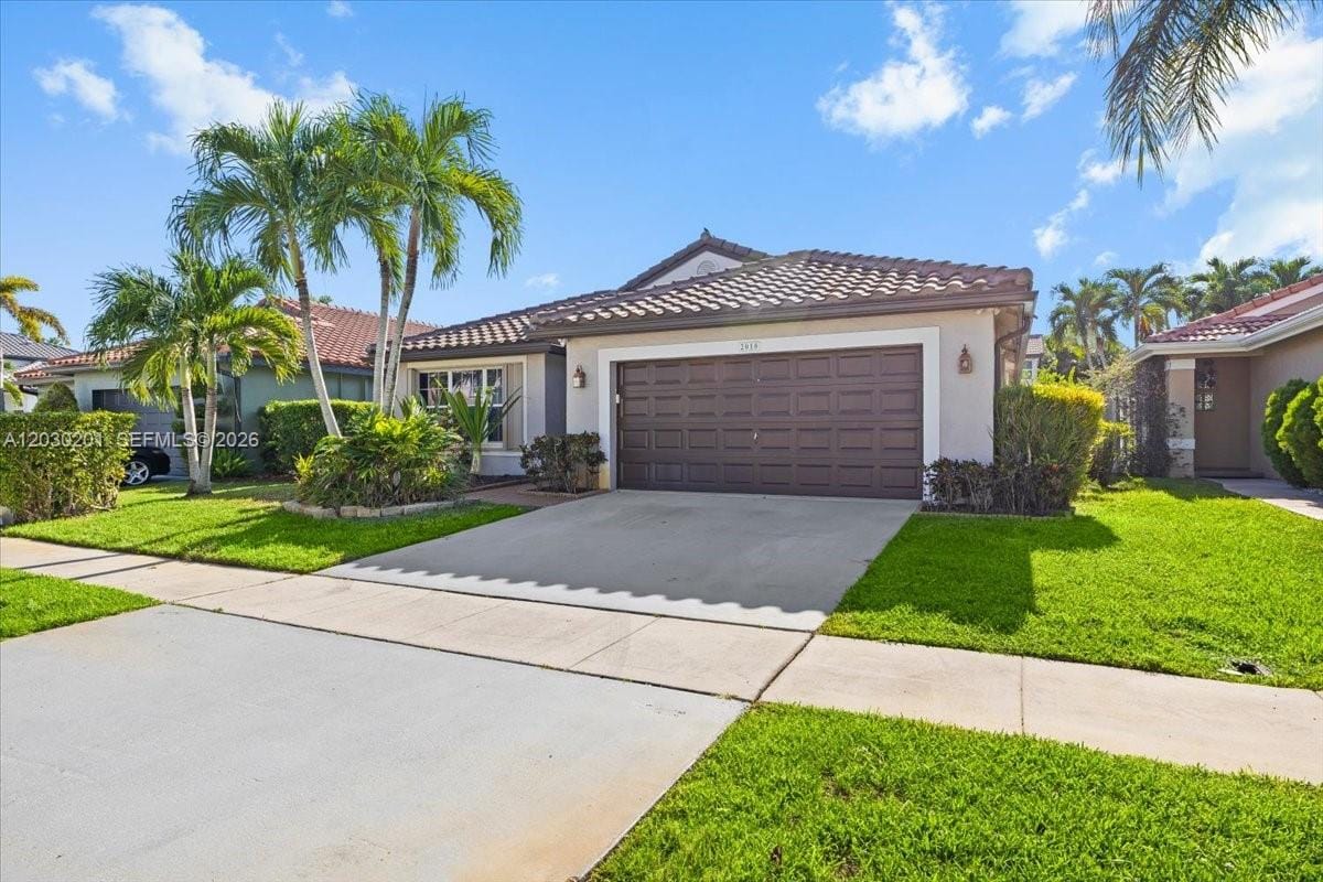 2010 NW 182nd Terrace, Pembroke Pines, FL 33029 photo 3