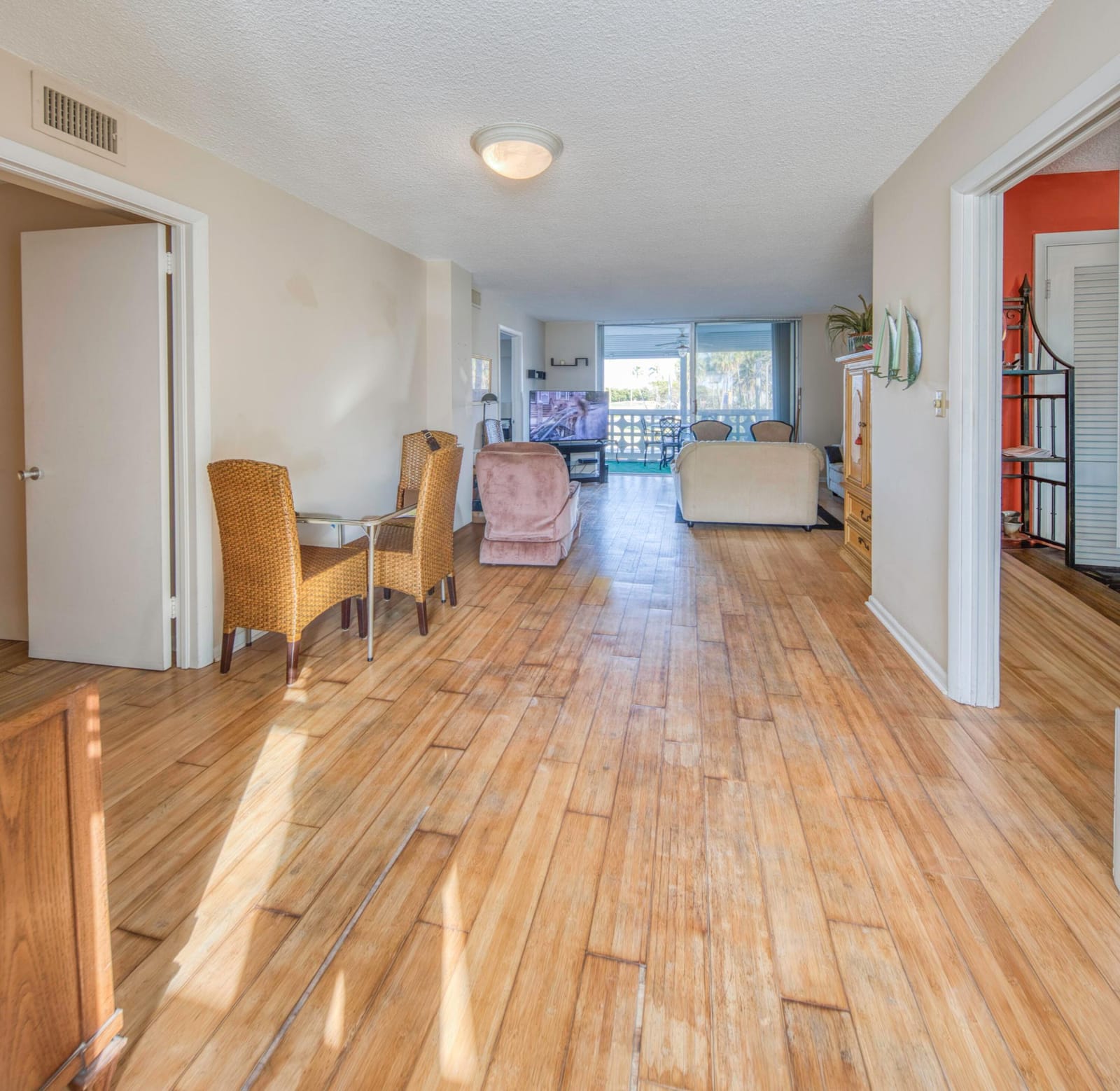 1 N Golfview Road 205 — photo 12