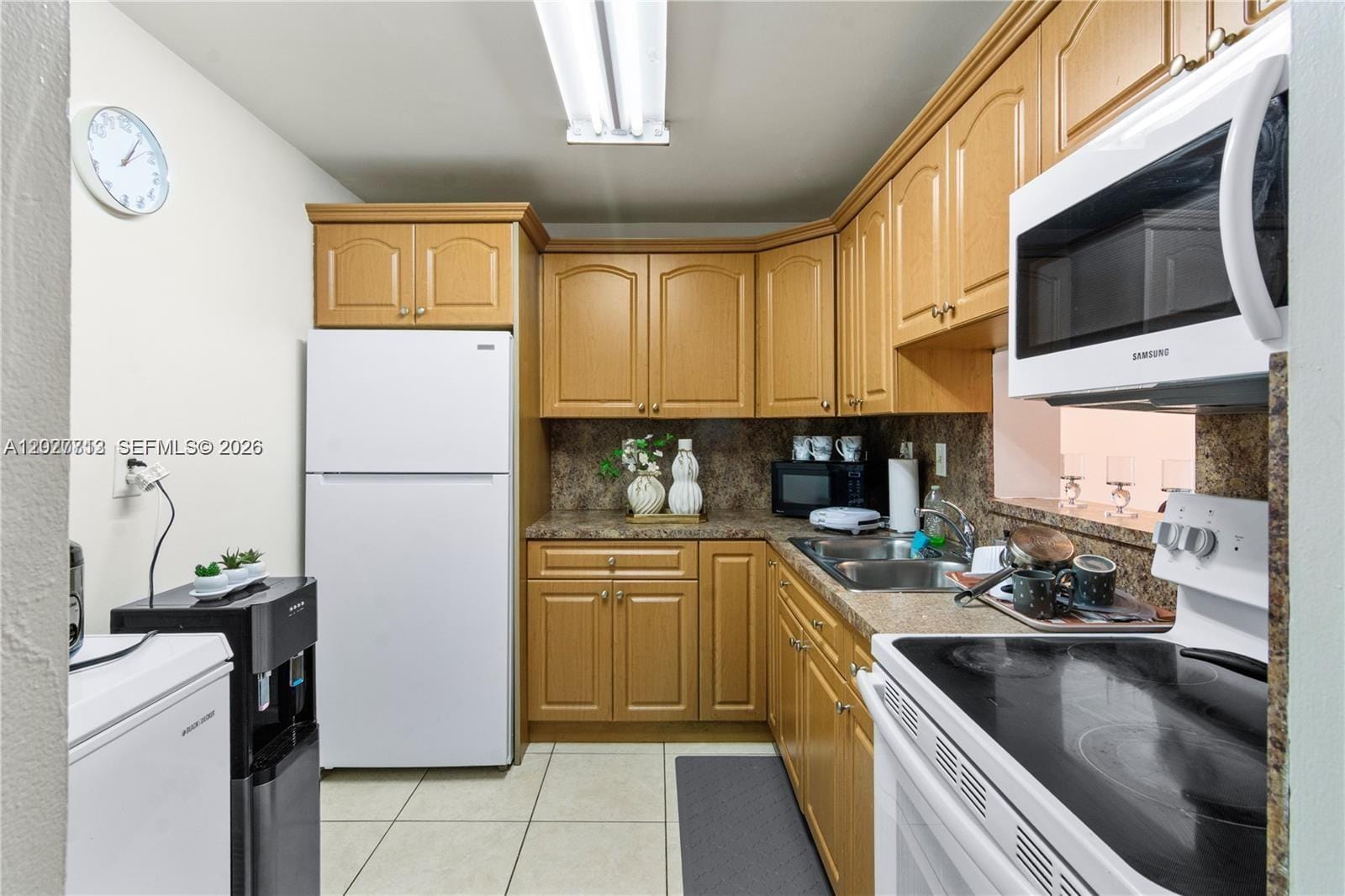 5201 NW 7th Street 105, Miami, FL 33126 photo 2