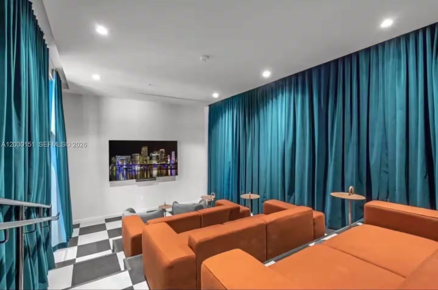 11 NE 6th Street 1212, Miami, FL 33132 photo 17