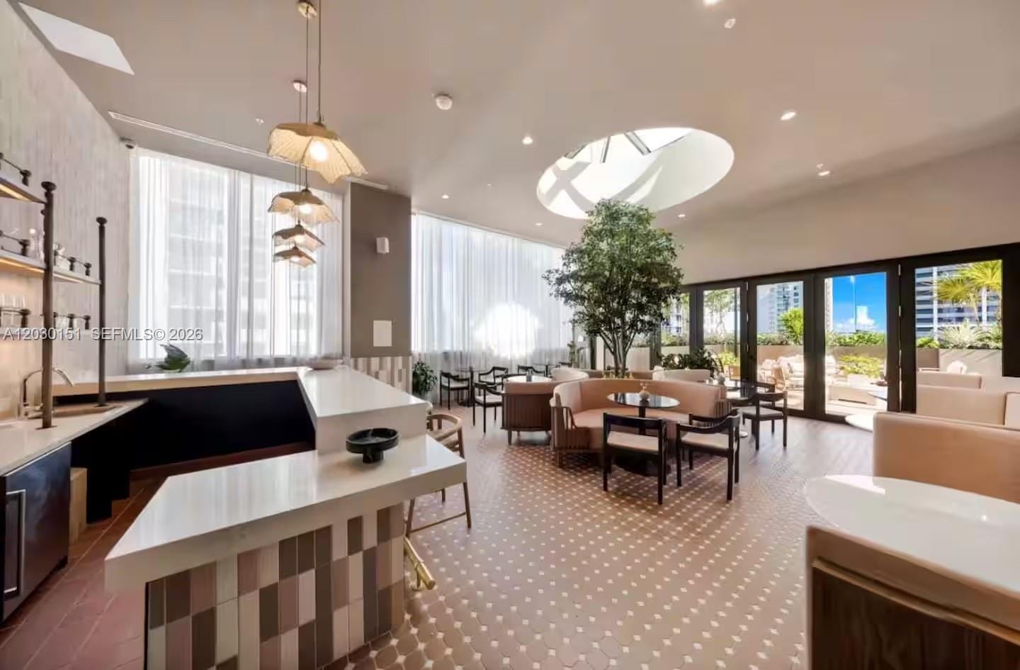 11 NE 6th Street 1212, Miami, FL 33132 photo 18