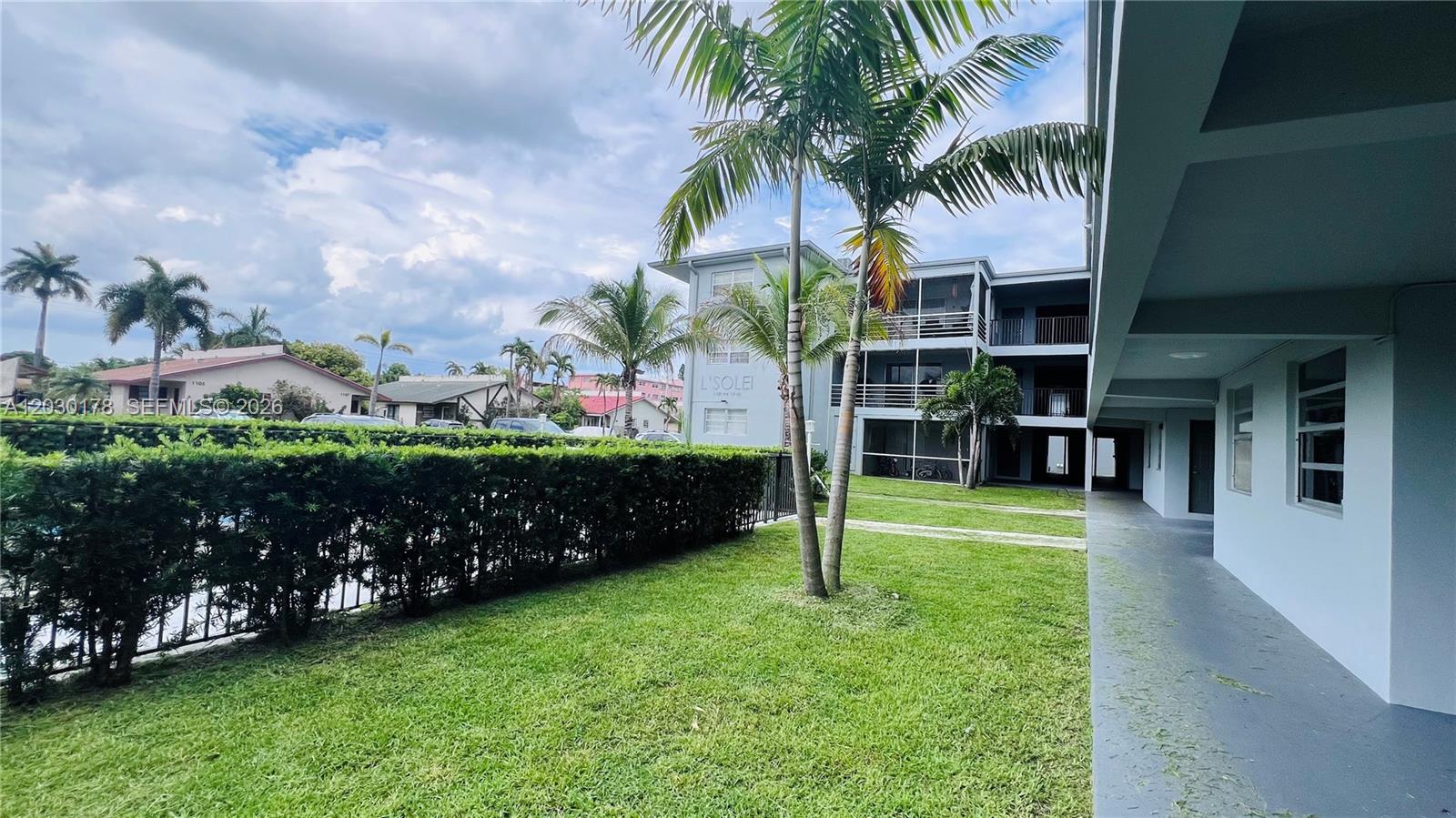 1100 NE 1st Court 213, Hallandale Beach, FL 33009, Hallandale Beach