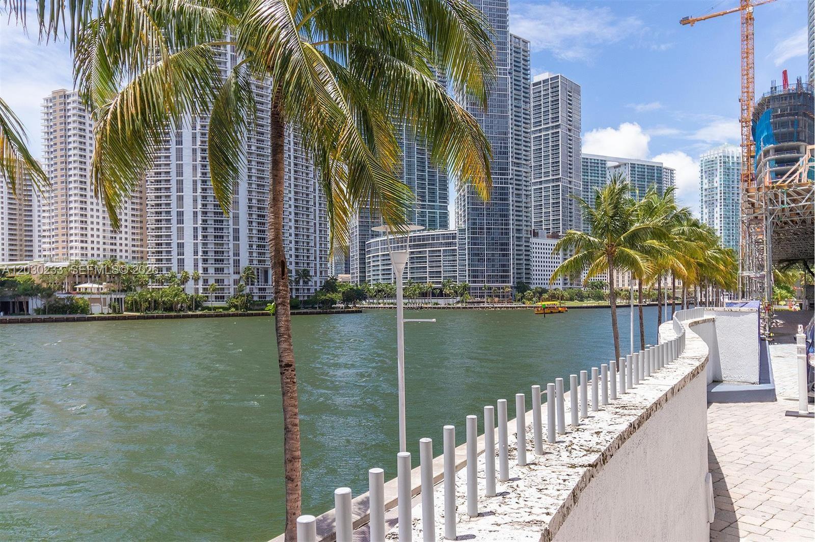 335 S Biscayne Boulevard 2908, Miami, FL 33131, Miami