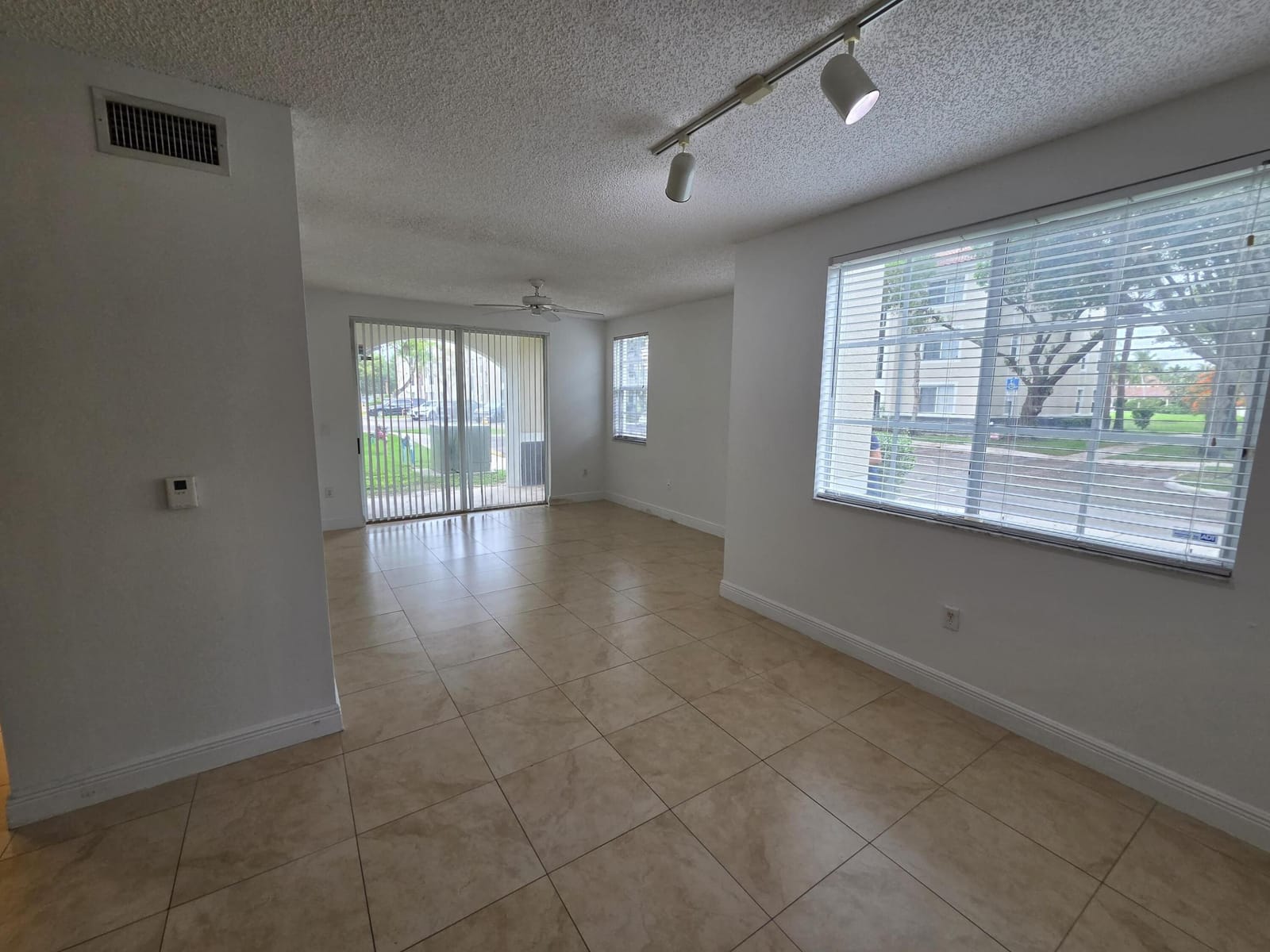 2201 W Preserve Way 107 — photo 6