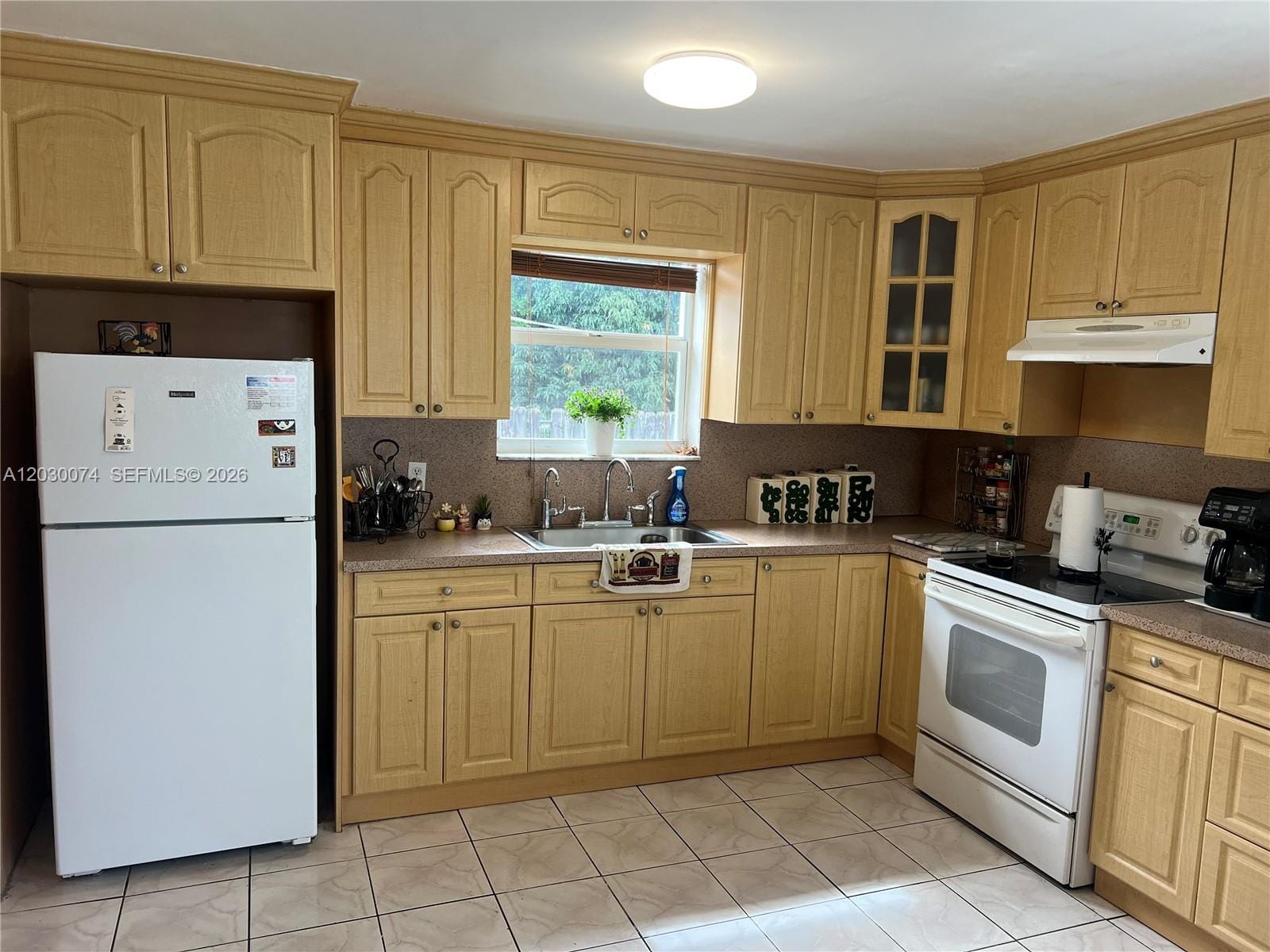 250 NE 160th Street, Miami, FL 33162 photo 27