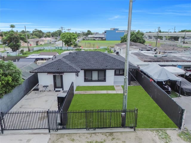 7929 NW 36th Court, sold in Pinedale, Miami, FL