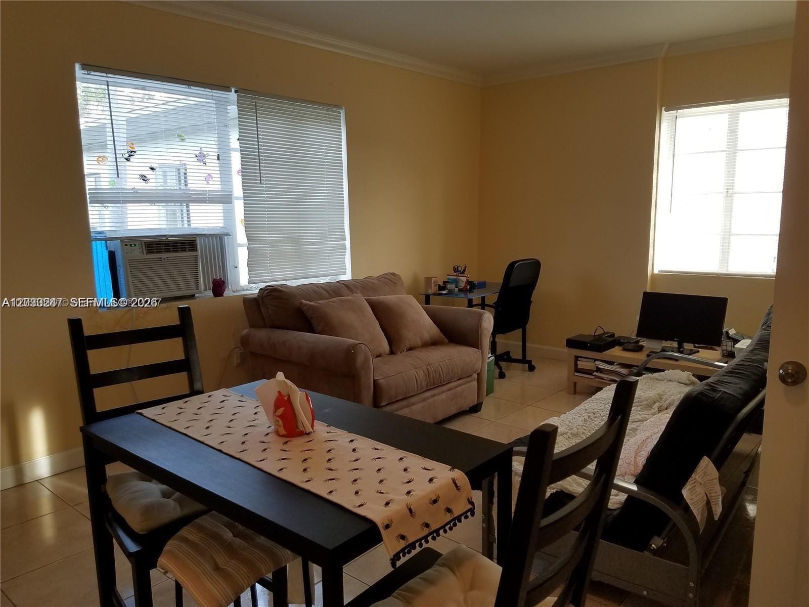 8320 Crespi Boulevard 11 — photo 2