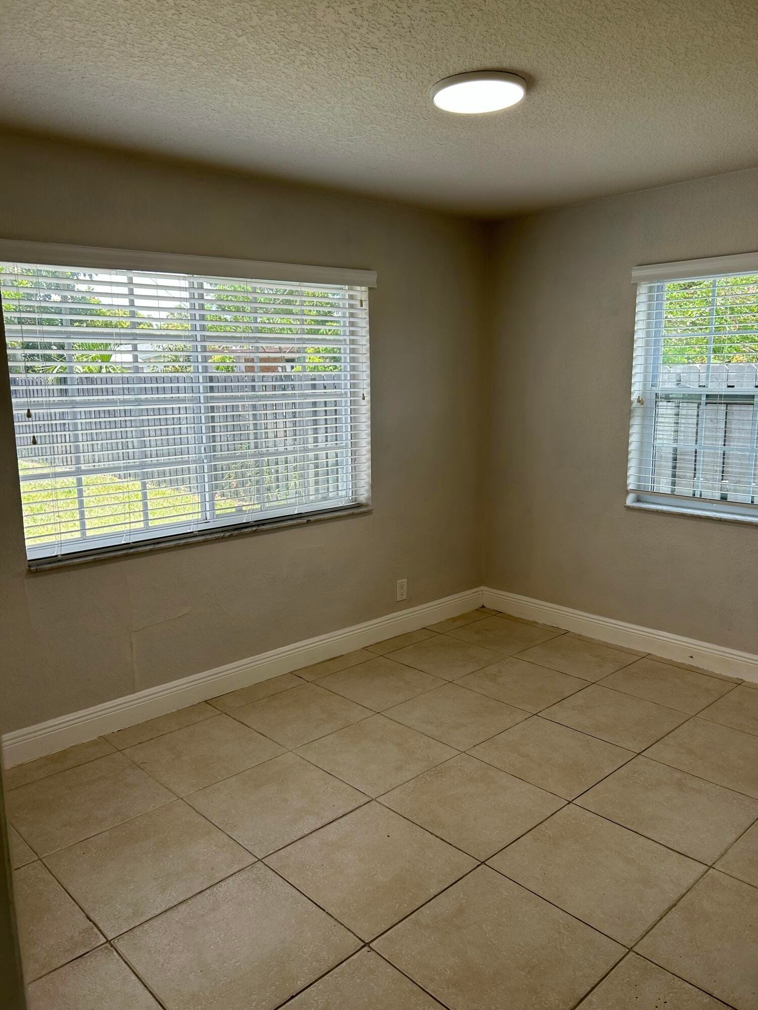 61 NW 47th Street — photo 10