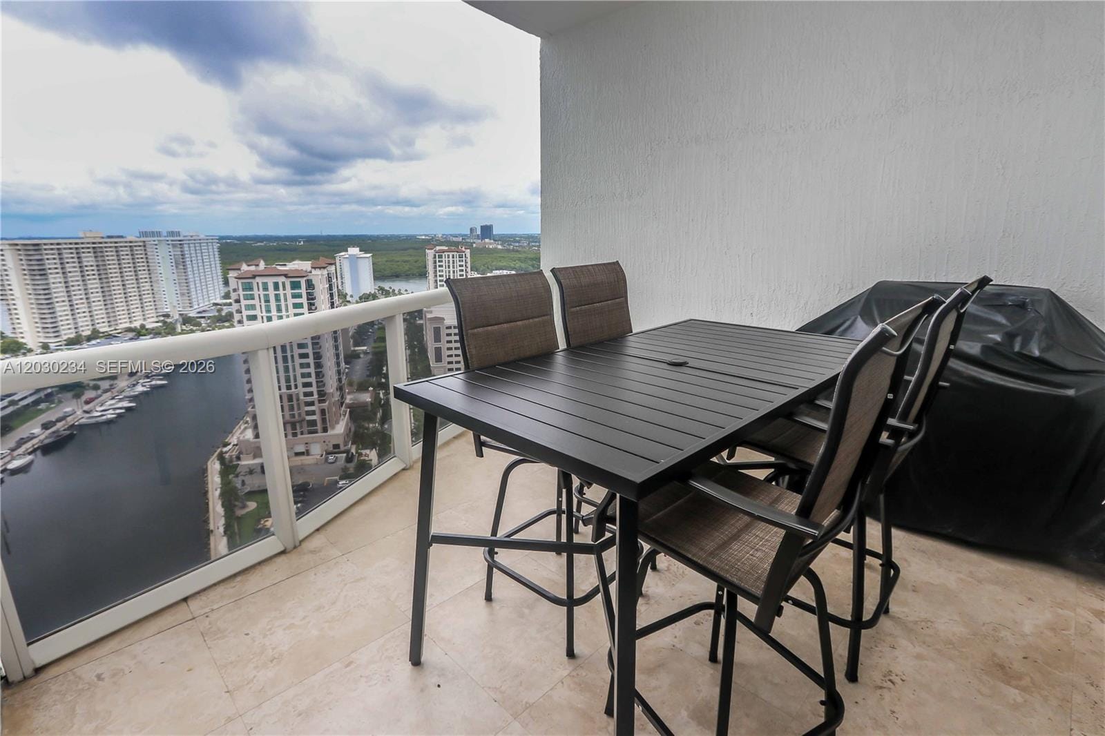 15901 Collins Avenue 2004 — photo 12
