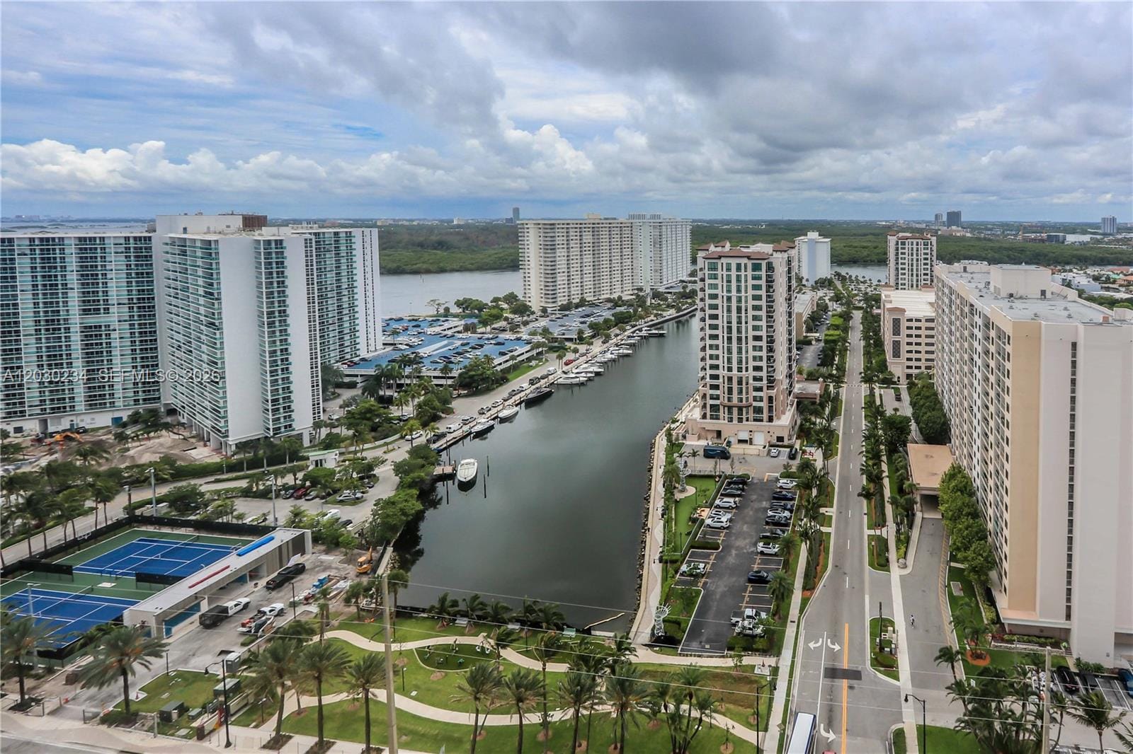15901 Collins Avenue 2004, Sunny Isles Beach, FL 33160 photo 13
