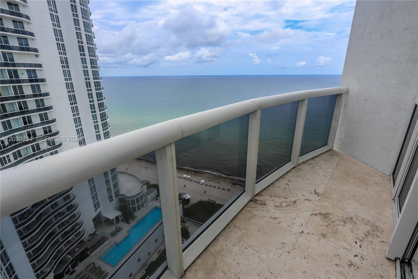 15901 Collins Avenue 2004, Sunny Isles Beach, FL 33160 photo 21