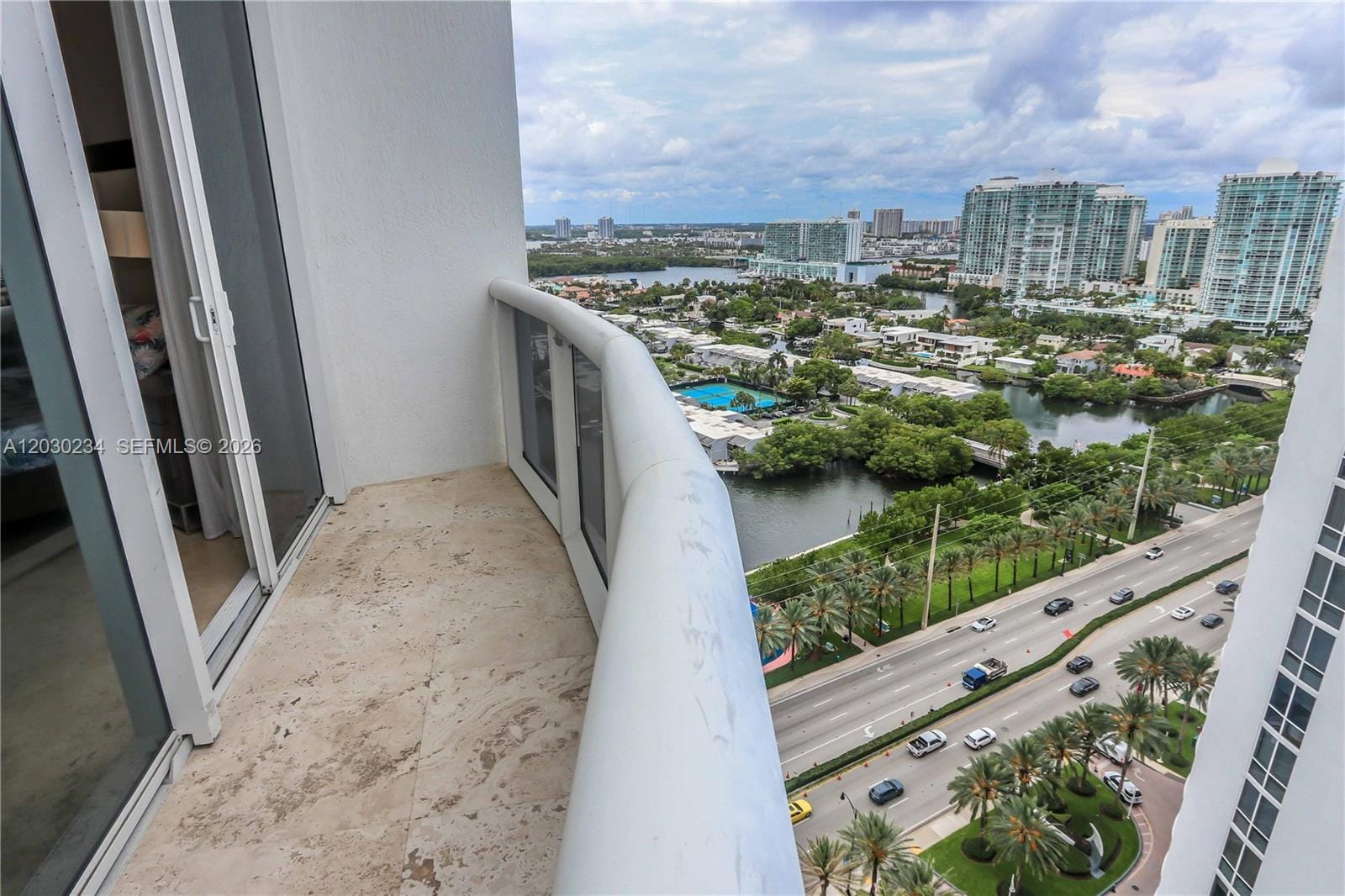 15901 Collins Avenue 2004, Sunny Isles Beach, FL 33160 photo 23