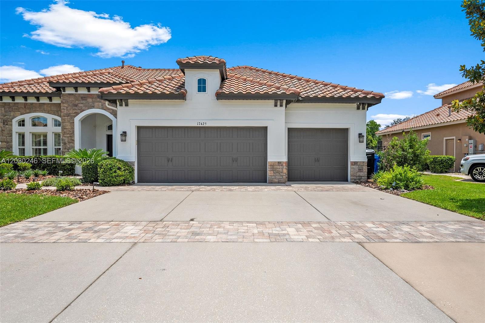 17425 Varona Place, Lutz, FL 33548 photo 24