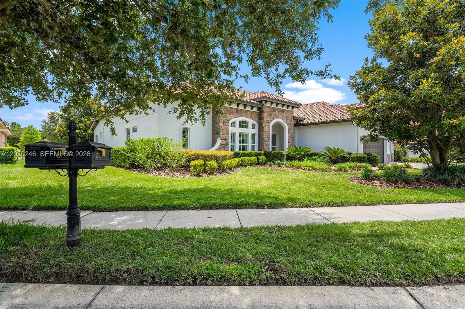 17425 Varona Place — photo 9