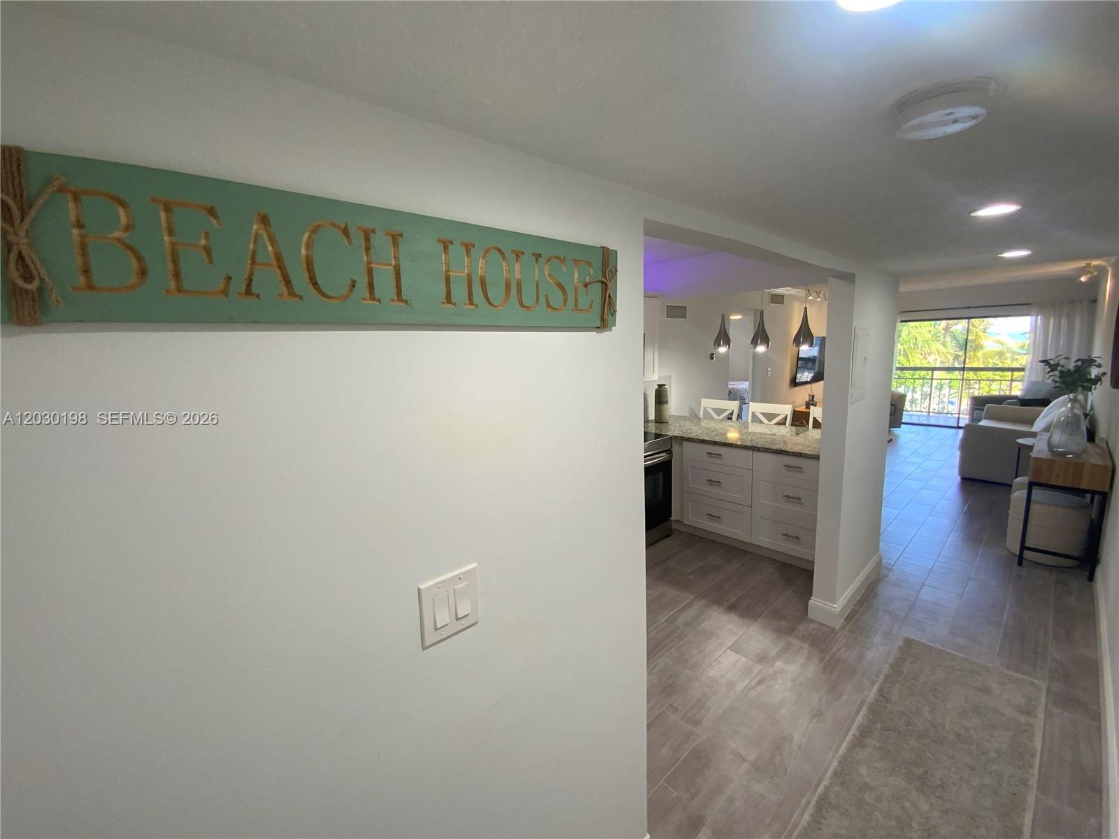 6444 Collins Avenue A6, Miami Beach, FL 33141, Miami Beach
