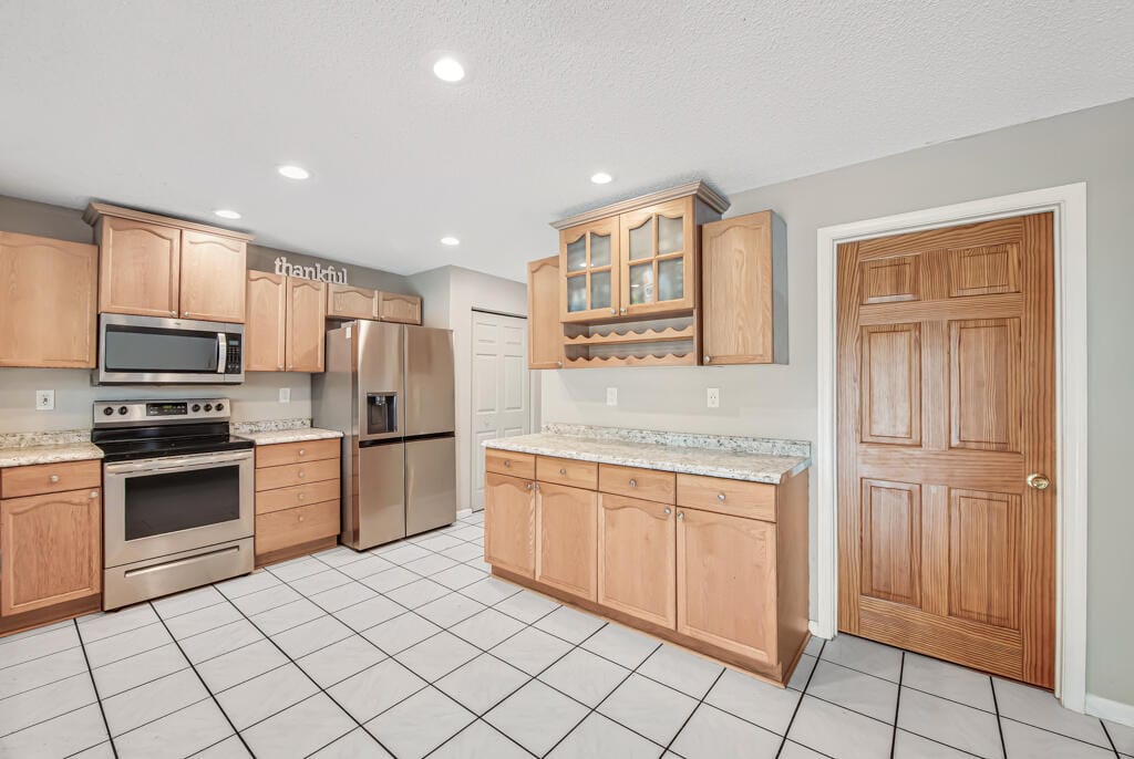 100 Greenwood Court, Royal Palm Beach, FL 33411 photo 21