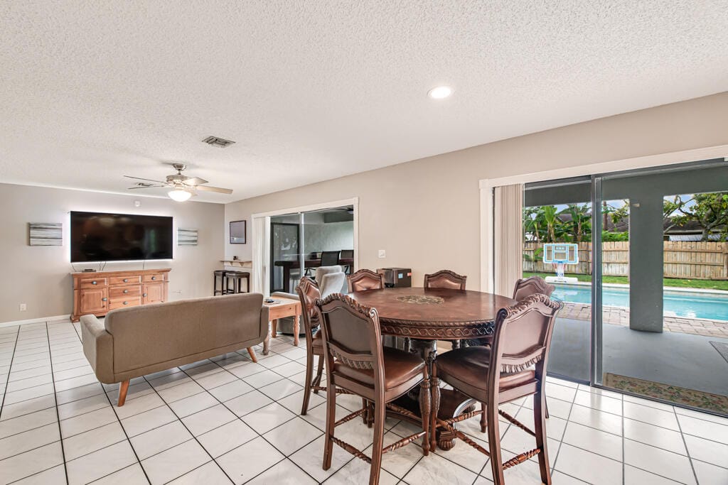 100 Greenwood Court, Royal Palm Beach, FL 33411 photo 23