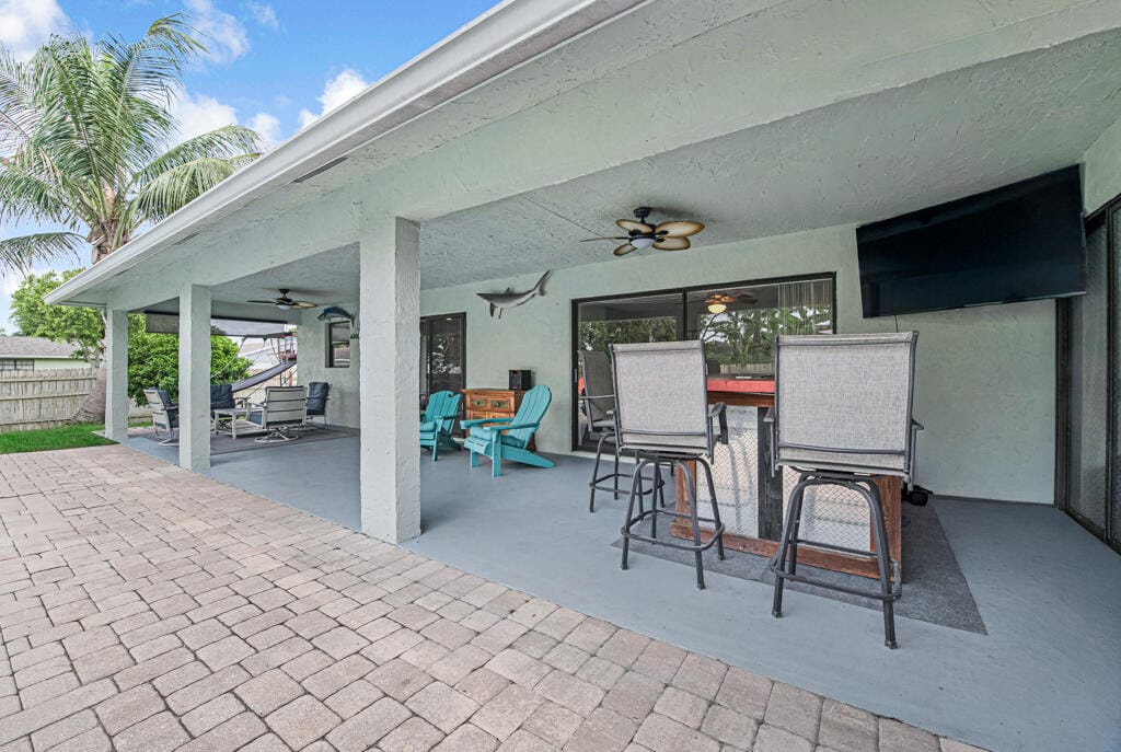 100 Greenwood Court, Royal Palm Beach, FL 33411 photo 7