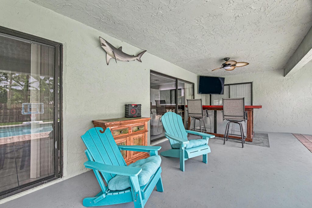 100 Greenwood Court, Royal Palm Beach, FL 33411 photo 8