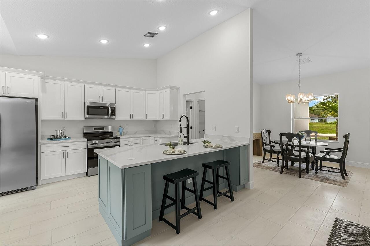 8216 104th Court, Vero Beach, FL 32967 photo 13