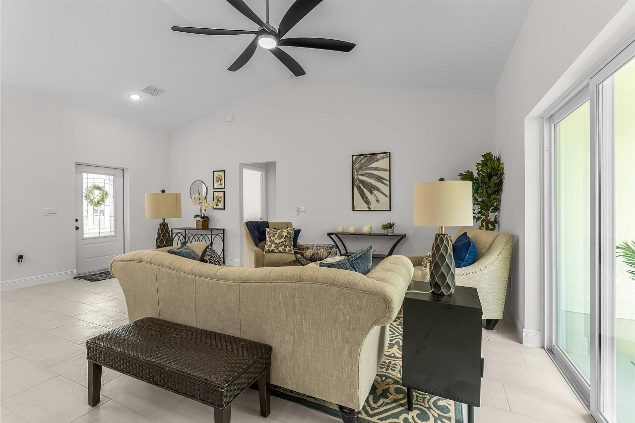 8216 104th Court, Vero Beach, FL 32967 photo 10