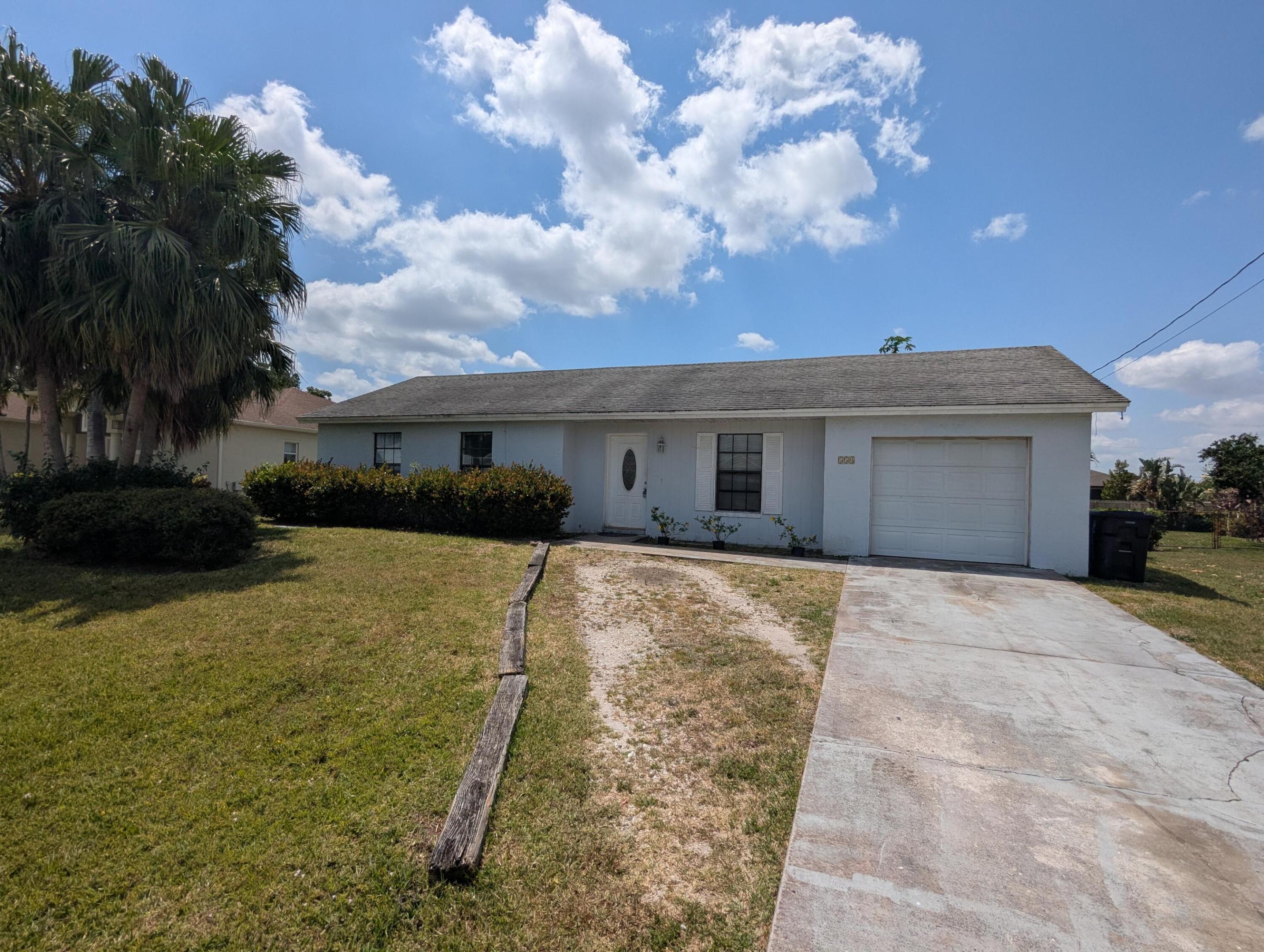 554 SW Lakehurst Drive, Port St. Lucie, FL 34983, Port St Lucie