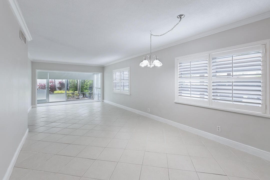 3351 Spanish Trail 115, Delray Beach, FL 33483 photo 9