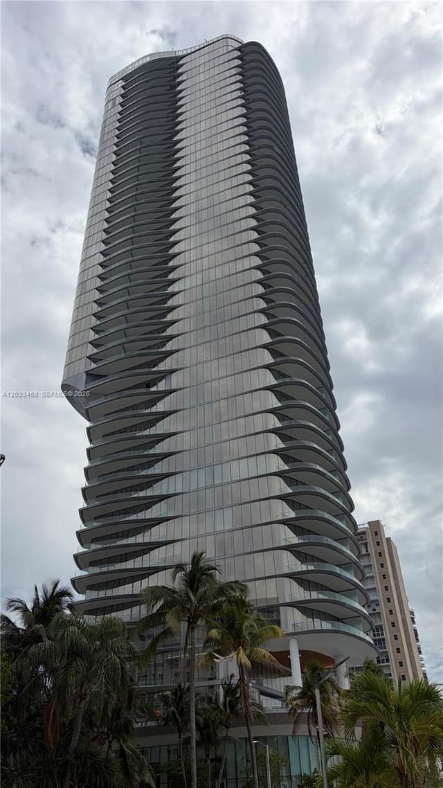150 SE 25th Road, Miami, FL 33131