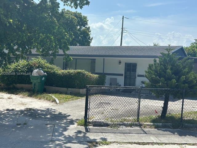 4301 NW 171st Street, Carol City 1 St, Miami Gardens, FL