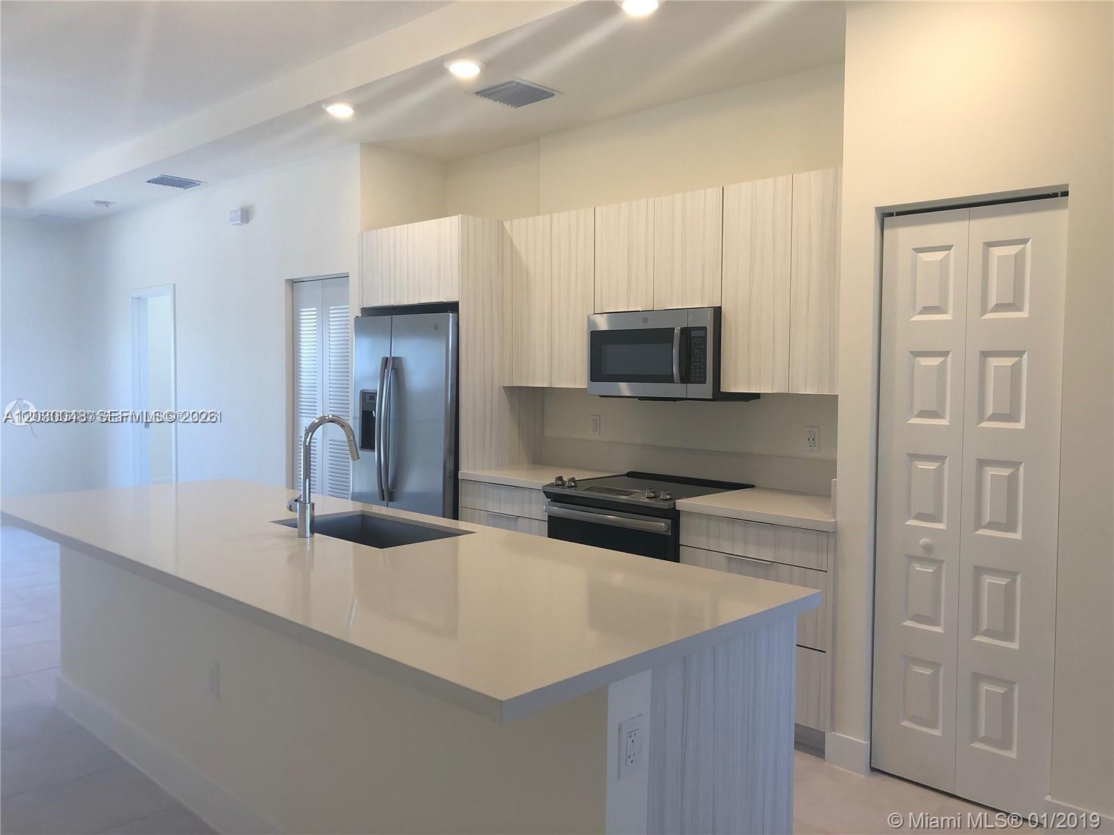 7825 NW 104 Avenue 34, Doral, FL 33178, Doral