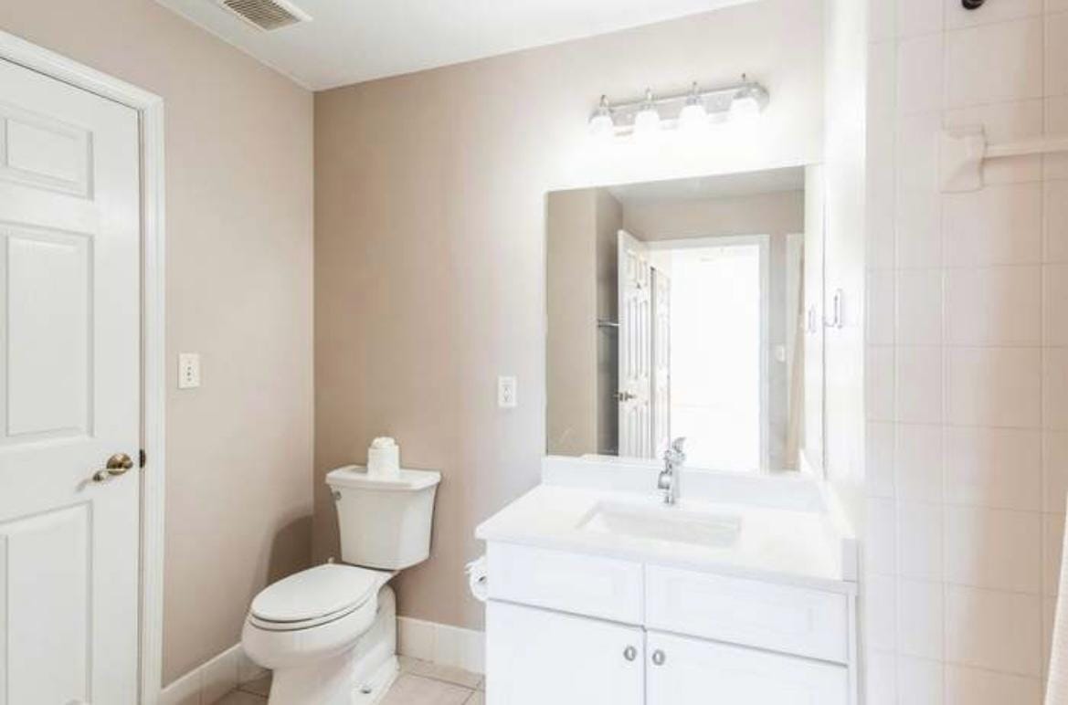 1200 Town Center Drive 305 — photo 11