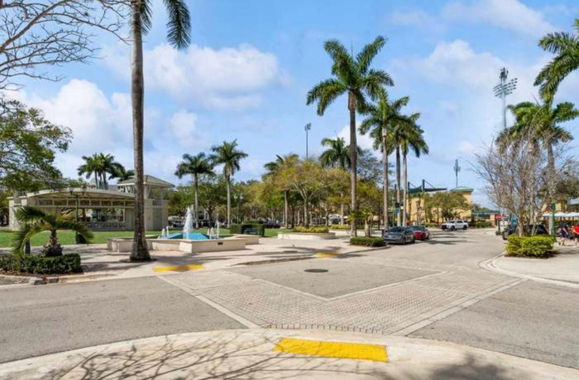 1200 Town Center Drive 305, Jupiter, FL 33458 photo 27