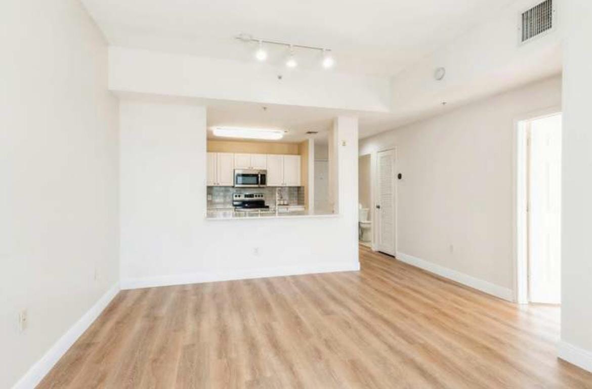 1200 Town Center Drive 305 — photo 7