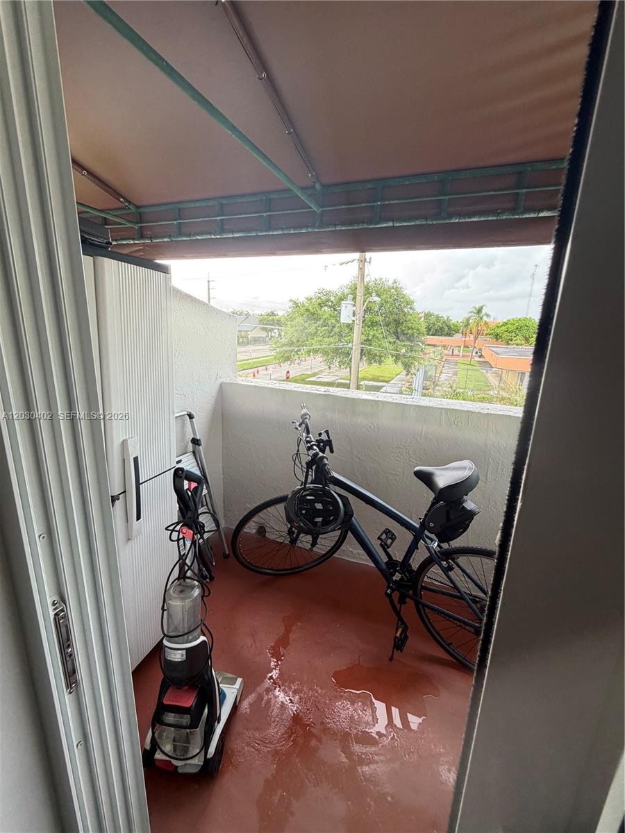 675 NW 85th Court 8207, Miami, FL 33126, Miami