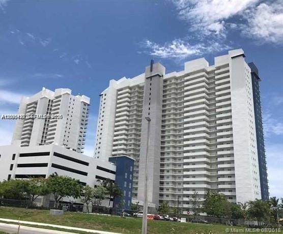 14951 Royal Oaks Lane 1104, North Miami, FL 33181, North Miami