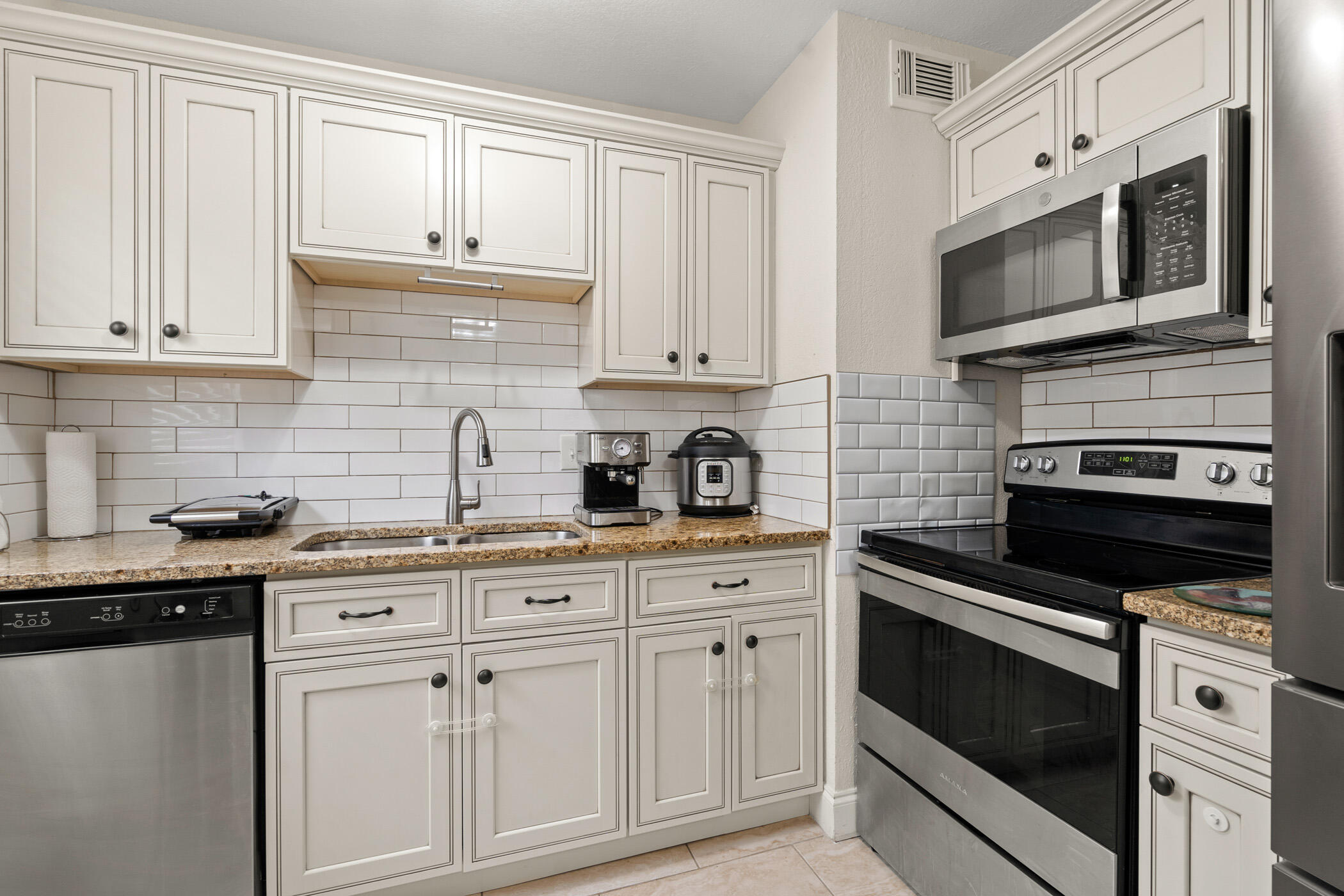 2804 Avenue J, Fort Pierce, FL 34947, Fort Pierce