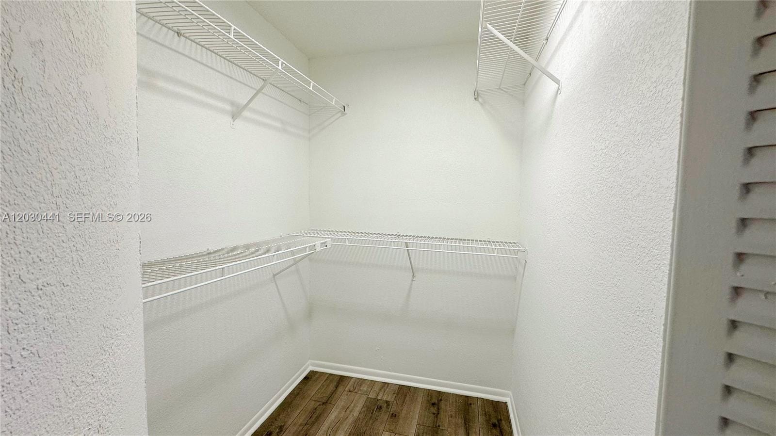 2445 SW 18th Terrace 107 — photo 6