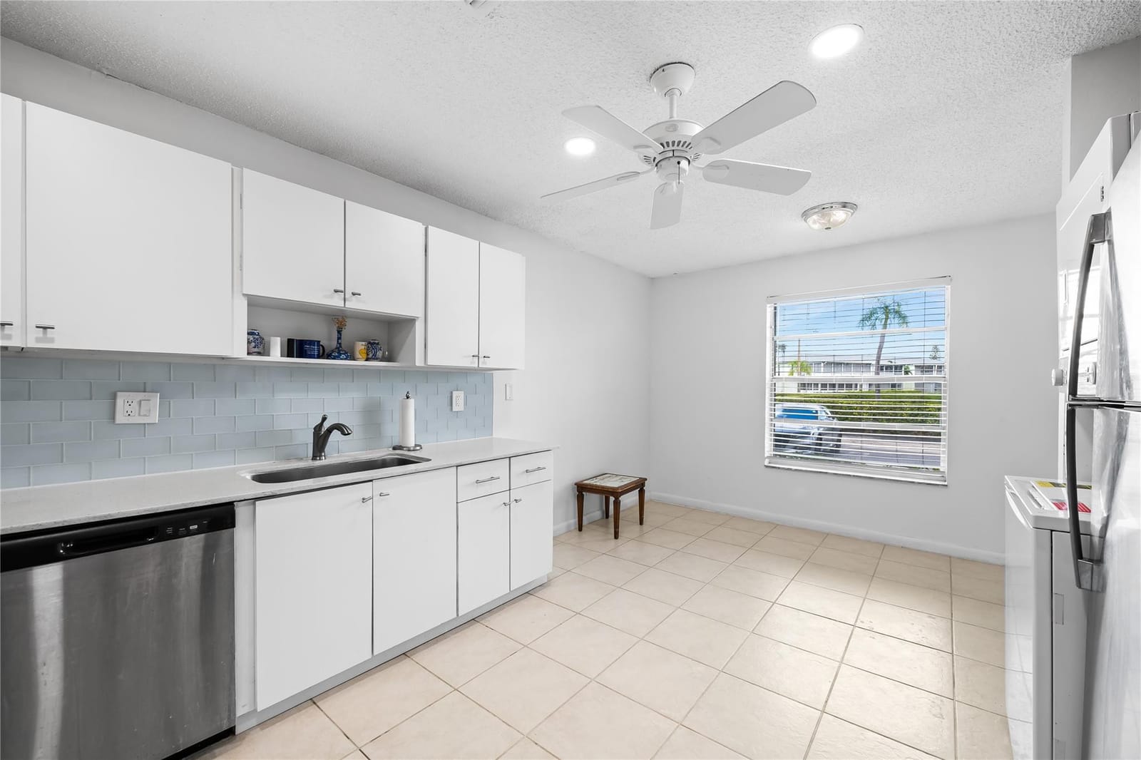 1840 NW 13th Street 103 — photo 3