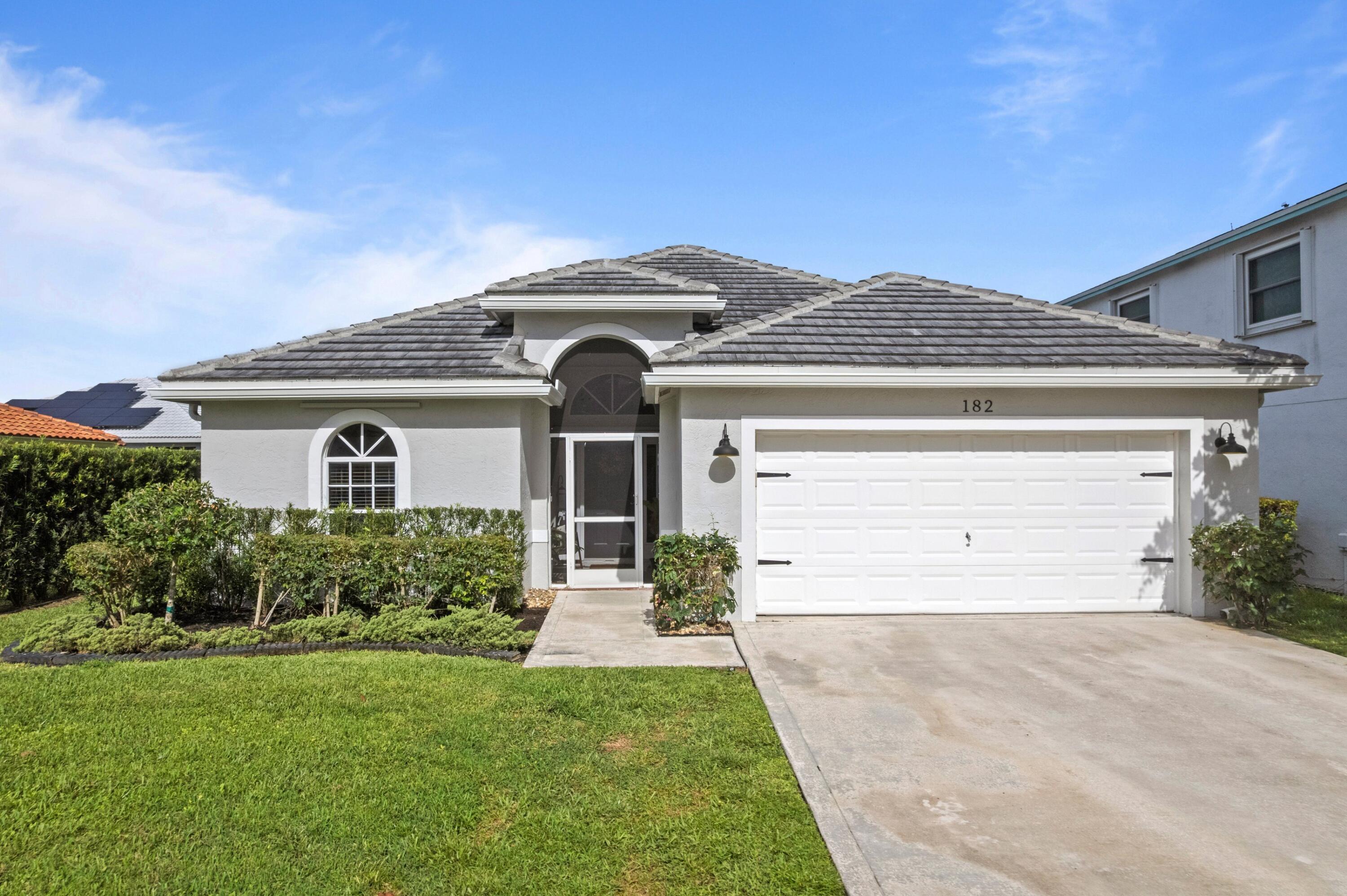 182 Saratoga Boulevard E, Royal Palm Beach, FL 33411, Royal Palm Beach