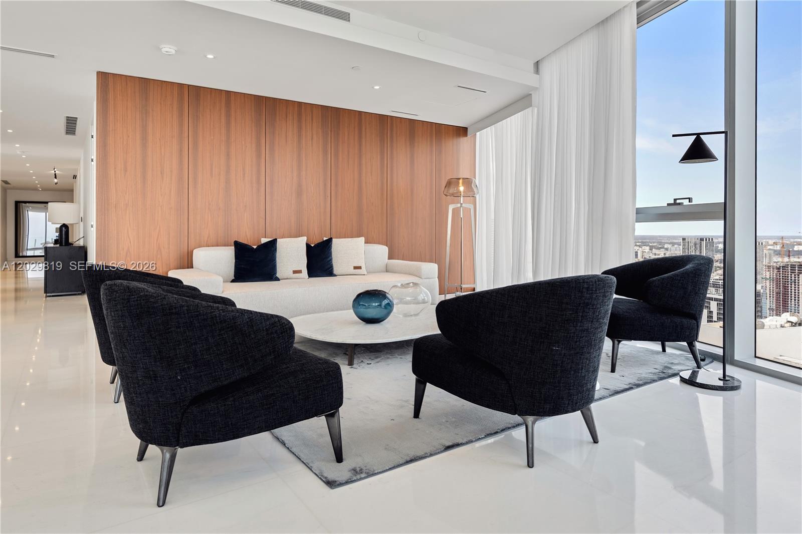 300 E Biscayne Blvd Way 5101, Miami, FL 33131, Miami