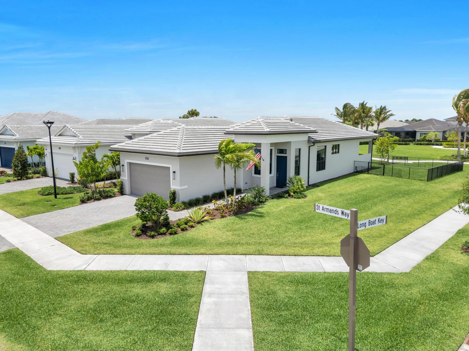 5357 Saint Armands Way — photo 3