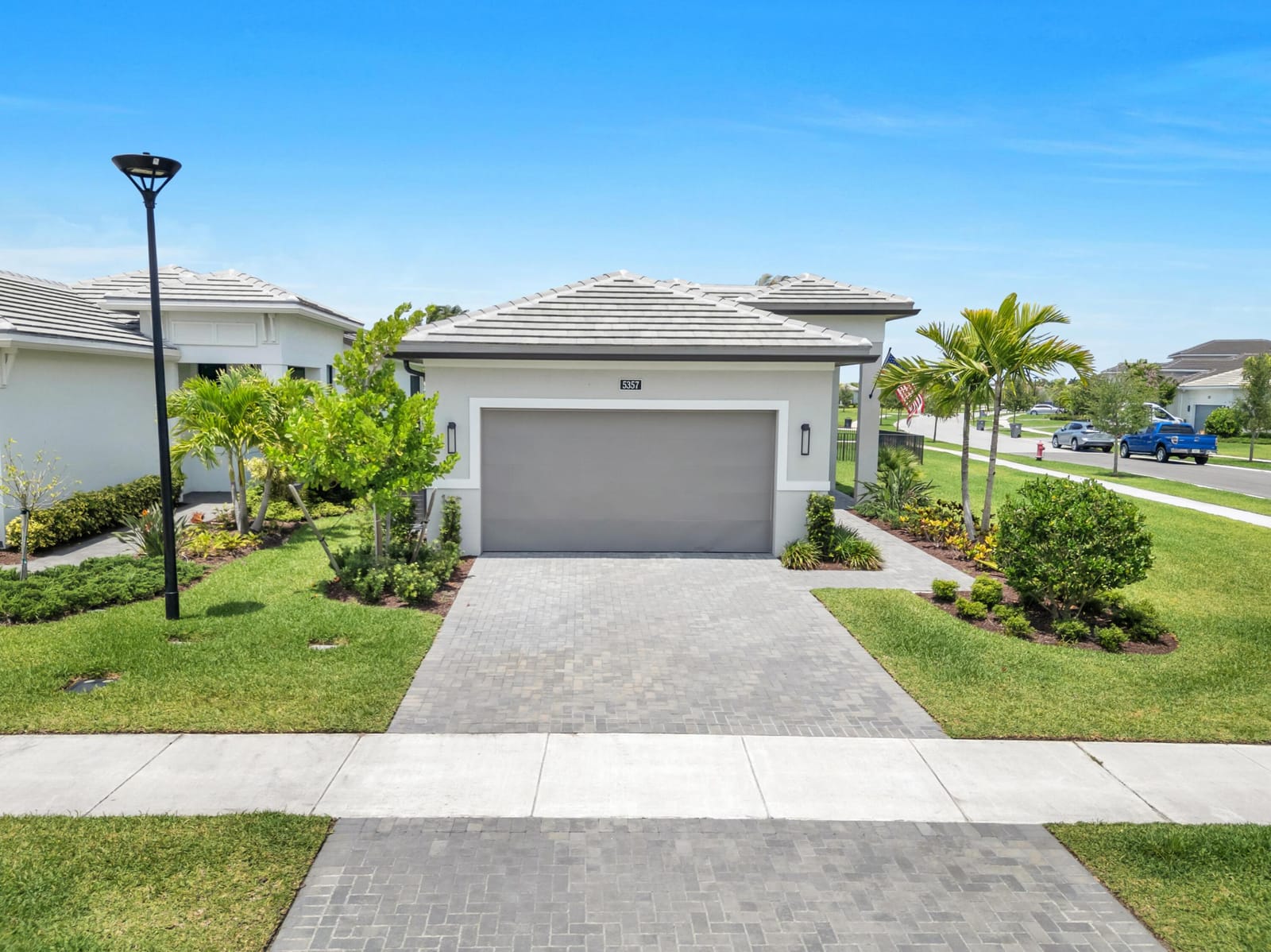 5357 Saint Armands Way — photo 4